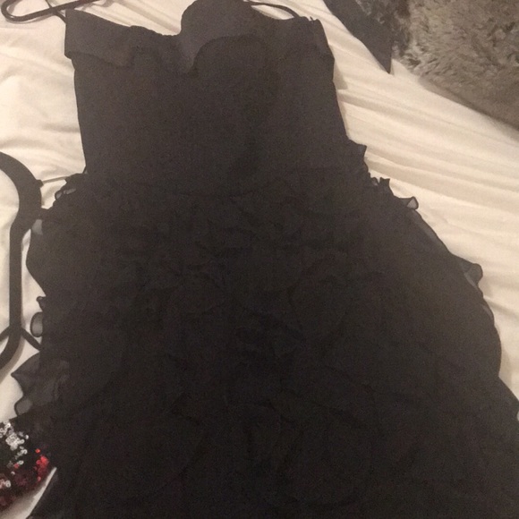 Whitehouse black market strapless dress - Picture 2 of 3
